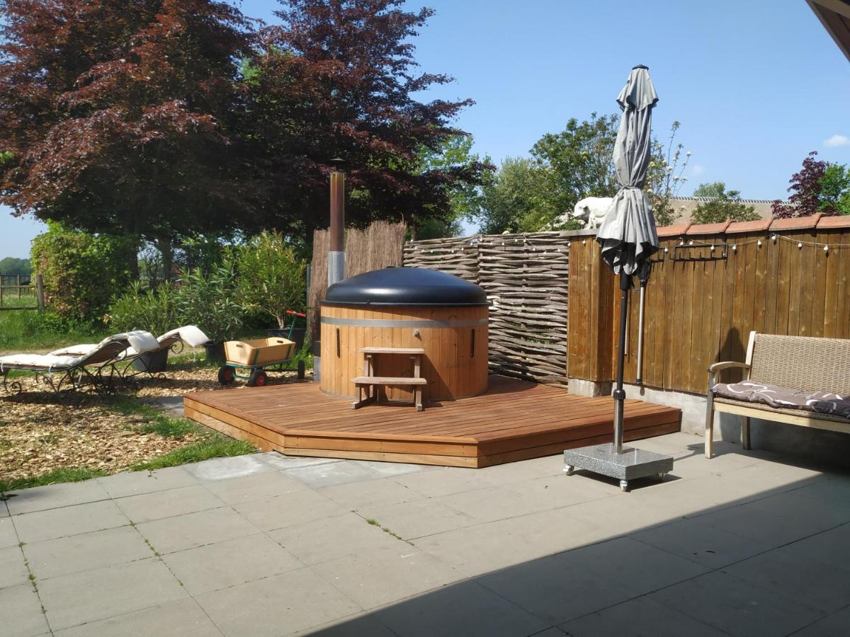 Chalet "Het Biggetje" Hottub - Sauna Volkel Εξωτερικό φωτογραφία